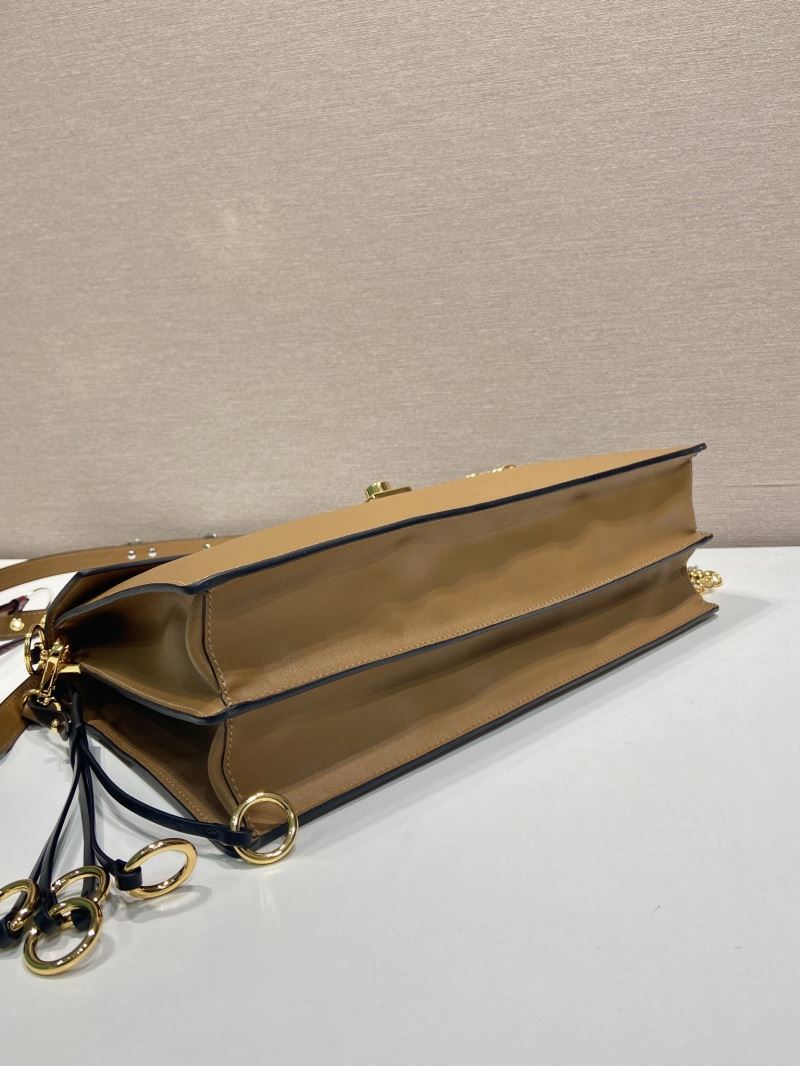 Pra*a hobo bags